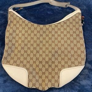 Beautiful Gucci Brown and Cream Shoulder Bag